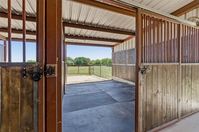 10106 Prather Road, Springtown, TX 76082