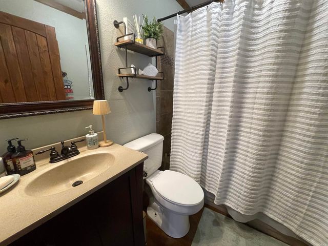 145 Howard Rd., Higden, AR 72067