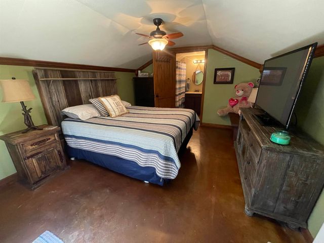 145 Howard Rd., Higden, AR 72067