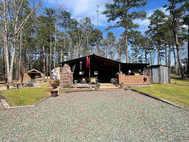 145 Howard Rd., Higden, AR 72067