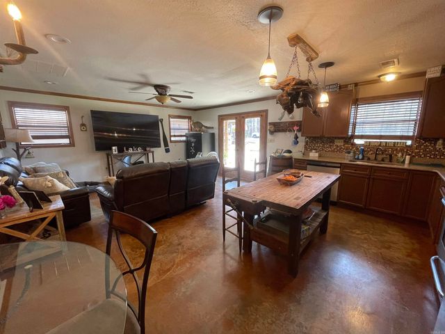 145 Howard Rd., Higden, AR 72067