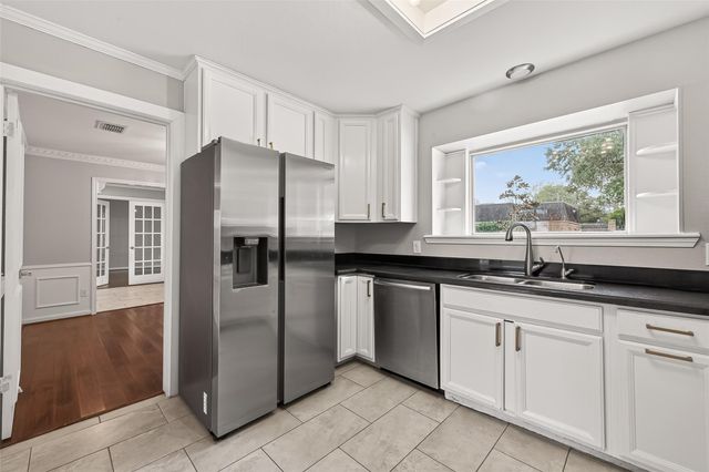 707 Montclair Boulevard, Sugar Land, TX 77478