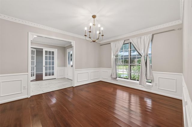 707 Montclair Boulevard, Sugar Land, TX 77478