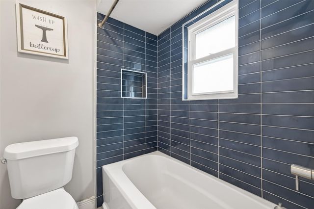 707 Montclair Boulevard, Sugar Land, TX 77478