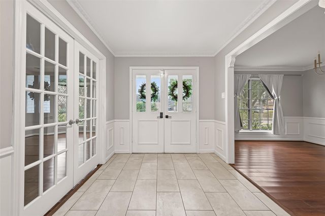 707 Montclair Boulevard, Sugar Land, TX 77478