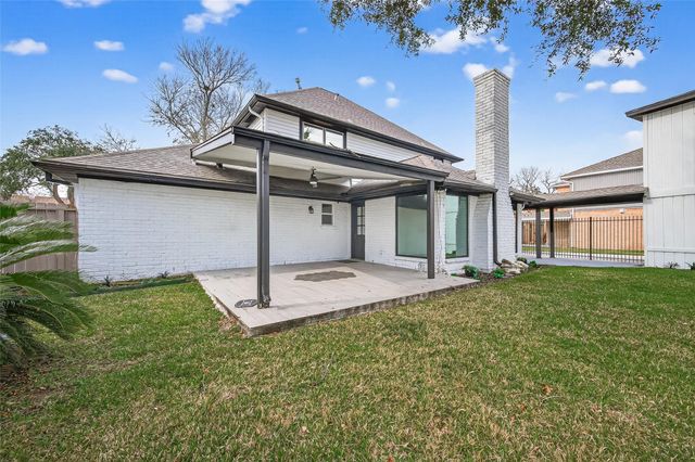 707 Montclair Boulevard, Sugar Land, TX 77478