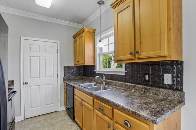 1012 McKenna Drive, Thompsons Station, TN 37179