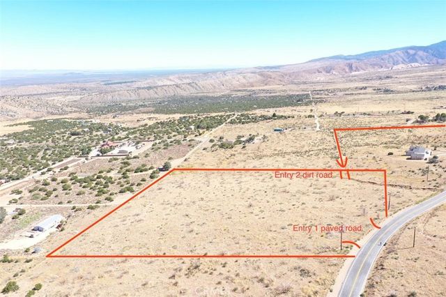 113 Juniper Hills Rd., Juniper Hills, CA 93543