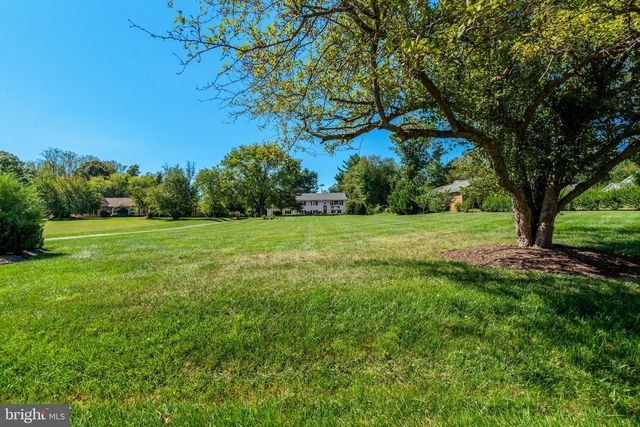 4570 LAWNVALE DR, Gainesville, VA 20155
