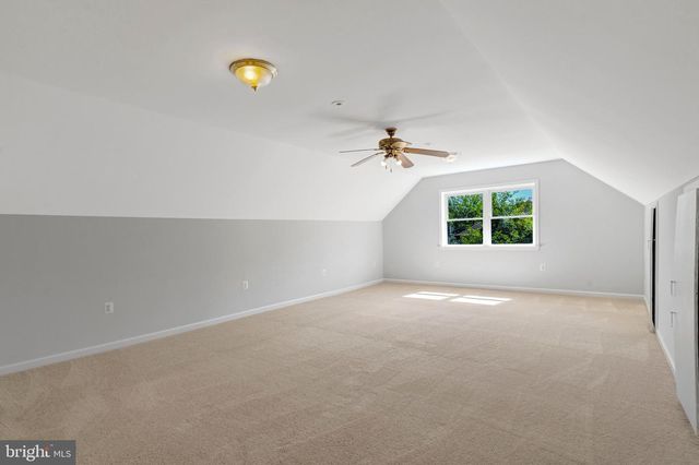 4570 LAWNVALE DR, Gainesville, VA 20155