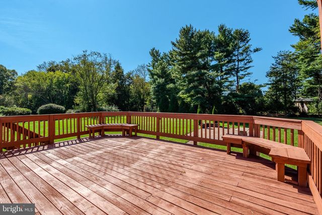 4570 LAWNVALE DR, Gainesville, VA 20155