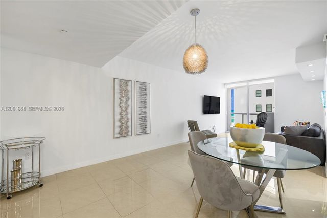 6365 Collins Avenue 805, Miami Beach, FL 33141