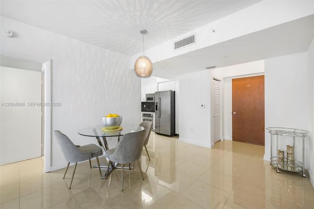 6365 Collins Avenue 805, Miami Beach, FL 33141