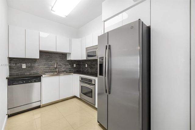 6365 Collins Avenue 805, Miami Beach, FL 33141