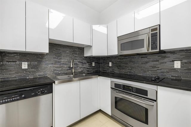 6365 Collins Avenue 805, Miami Beach, FL 33141