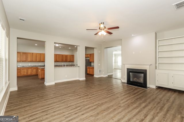 7461 Mistydawn Drive, Fairburn, GA 30213