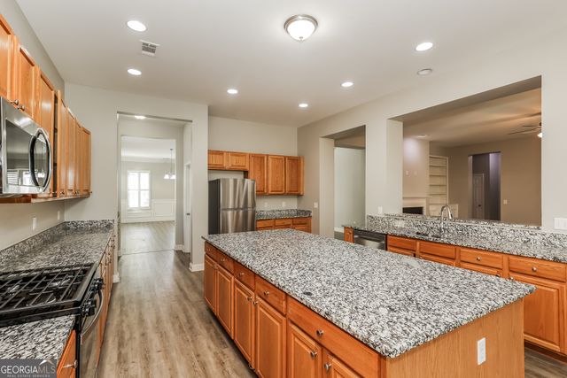 7461 Mistydawn Drive, Fairburn, GA 30213