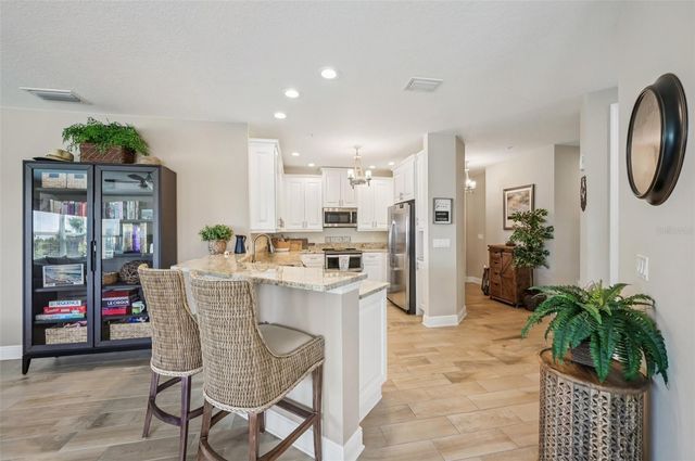 3440 77TH STREET W 201, Bradenton, FL 34209