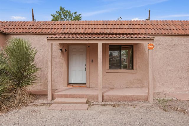 325 San Andres Avenue NW, Albuquerque, NM 87107