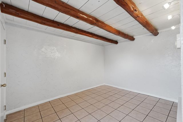 325 San Andres Avenue NW, Albuquerque, NM 87107