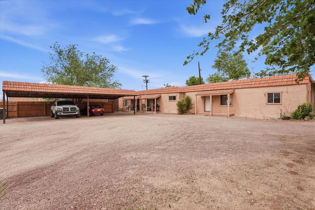 325 San Andres Avenue NW, Albuquerque, NM 87107