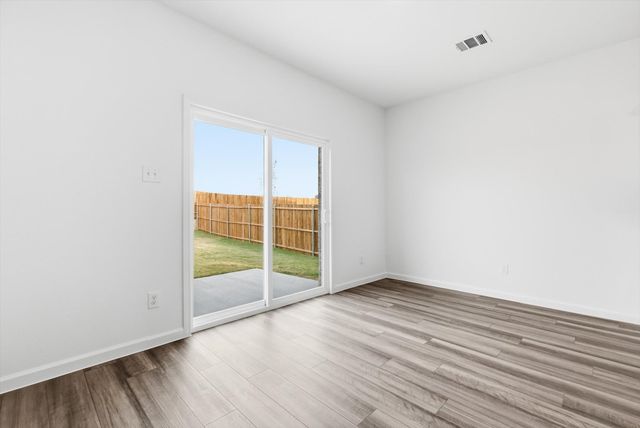 2120 Meadow Park Drive, Melissa, TX 75454