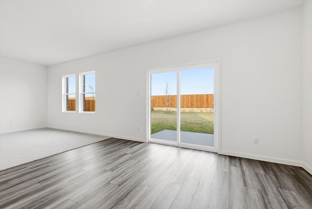 2120 Meadow Park Drive, Melissa, TX 75454