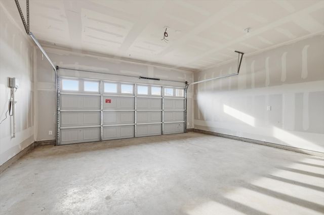 2120 Meadow Park Drive, Melissa, TX 75454