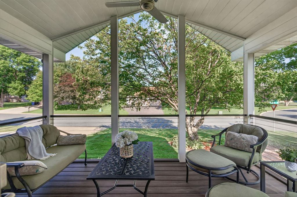 1112 Legion Street S, Shakopee, MN 55379 — photo 4