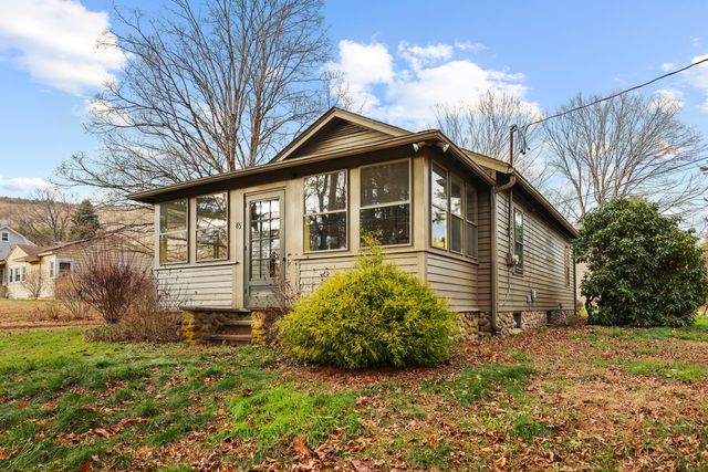 85 Stedman Road, New Hartford, CT 06057