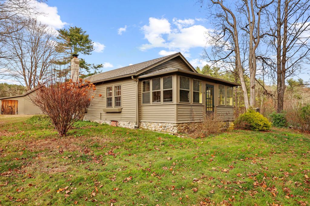 85 Stedman Road, New Hartford, CT 06057