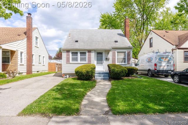6785 Pelham Road, Allen Park, MI 48101