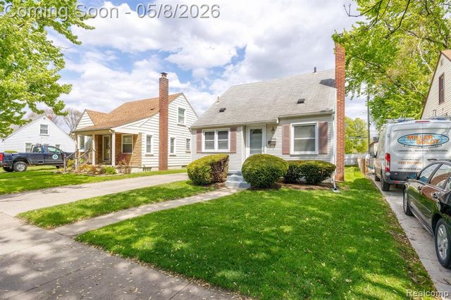 6785 Pelham Road, Allen Park, MI 48101