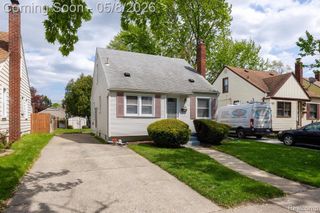 6785 Pelham Road, Allen Park, MI 48101