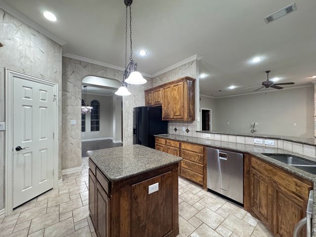 4008 Huron Court, Granbury, TX 76048