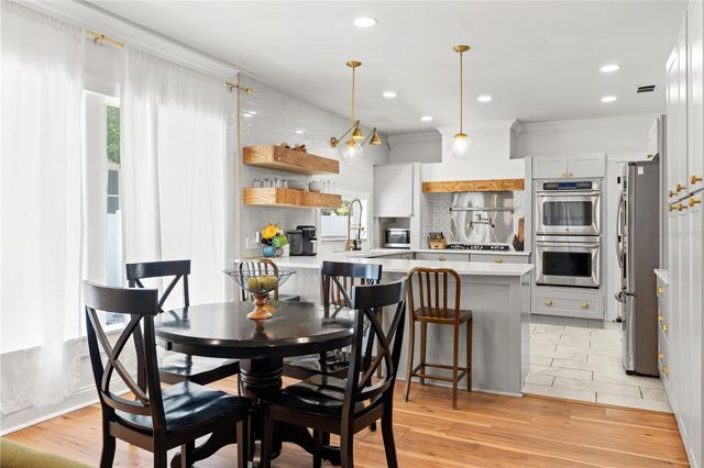 324 W HAYA STREET, Tampa, FL 33603