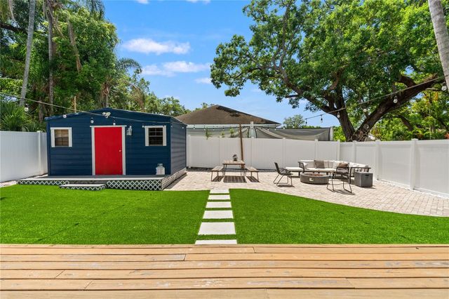 324 W HAYA STREET, Tampa, FL 33603