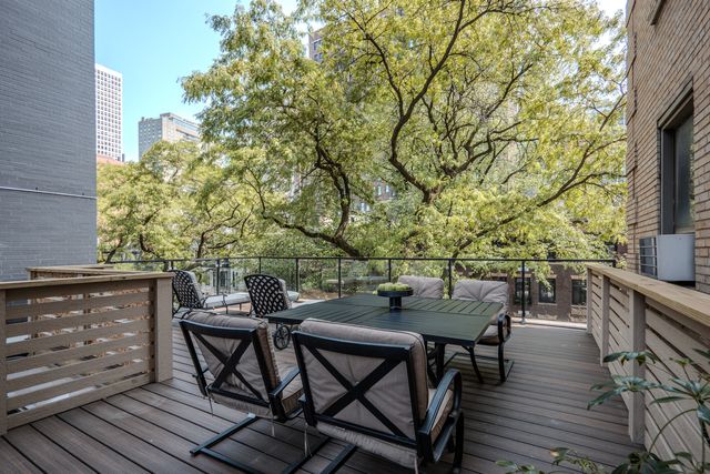 22 E Elm Street PH, Chicago, IL 60611