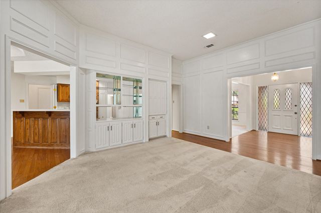 4003 Manorwood Court, Arlington, TX 76016