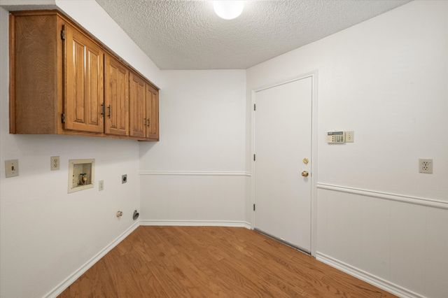 4003 Manorwood Court, Arlington, TX 76016