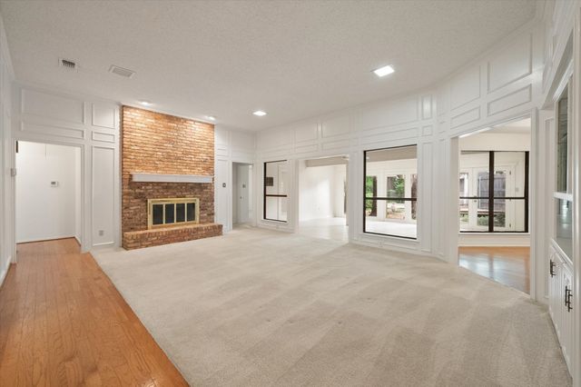 4003 Manorwood Court, Arlington, TX 76016