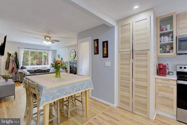 8203 ROANOKE AVE, Takoma Park, MD 20912