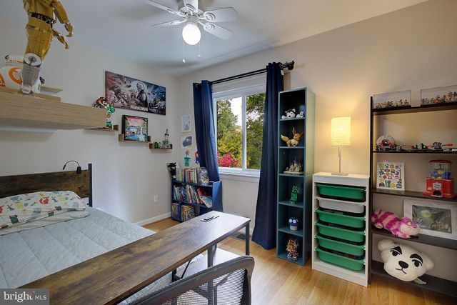 8203 ROANOKE AVE, Takoma Park, MD 20912