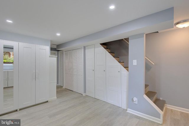 8203 ROANOKE AVE, Takoma Park, MD 20912
