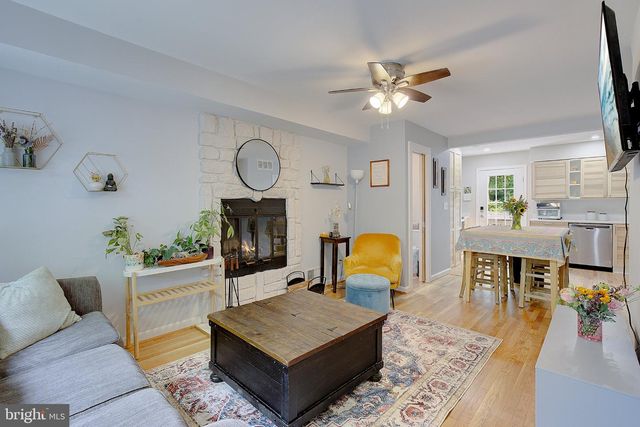 8203 ROANOKE AVE, Takoma Park, MD 20912