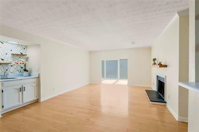 1622 RALEIGH SE Circle, Marietta, GA 30067