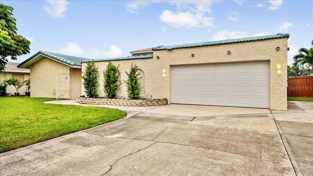 4 SLOOP DRIVE, Cocoa Beach, FL 32931