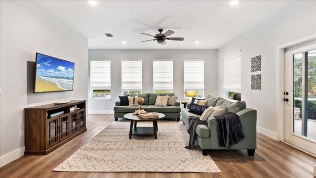 4 SLOOP DRIVE, Cocoa Beach, FL 32931