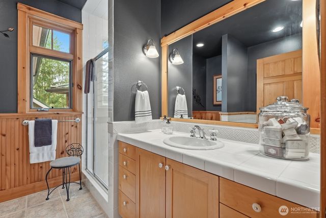 28610 SE 43rd Street, Fall City, WA 98024