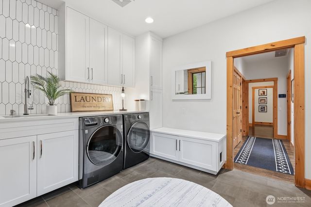 28610 SE 43rd Street, Fall City, WA 98024